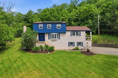 122 Grove Hill Rd, Economy, PA 15005 - Photo 1