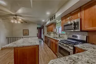 161 Schaffer Ave, Speers Boro, PA 15022 - Photo 2