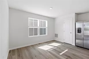 309 Arden Dr, Lancaster Township, PA 16037 - Photo 10