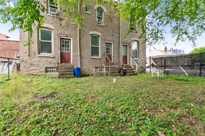 218-222 Joliet Way, Pittsburgh, PA 15224 - Photo 2