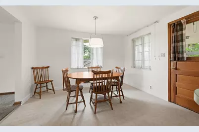 16 Robin Rd, Robinson Twp, PA 15136 - Photo 10