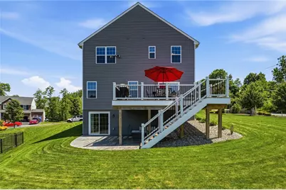 1001 Blackhawk Drive, Valencia, PA 16059 - Photo 2