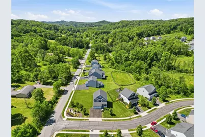 1001 Blackhawk Drive, Valencia, PA 16059 - Photo 4