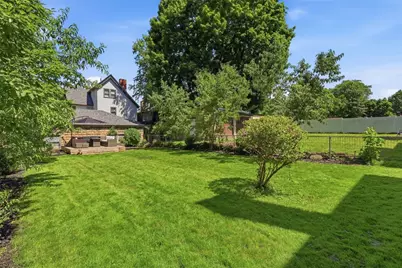 144 S Bryant Ave, Pittsburgh, PA 15202 - Photo 30