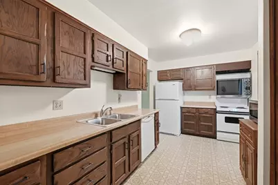 2828 Bingham Dr, Pittsburgh, PA 15241 - Photo 14