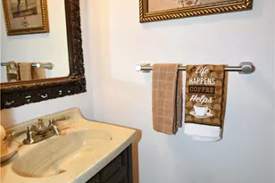 1733 Hathaway Ln, Pittsburgh, PA 15241 - Photo 36