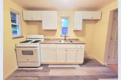 1152 Woodbine St, Pittsburgh, PA 15201 - Photo 4