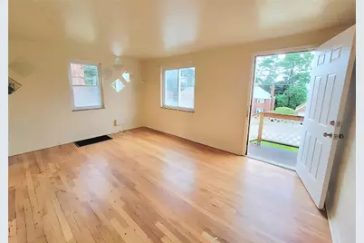 1152 Woodbine St, Pittsburgh, PA 15201 - Photo 6