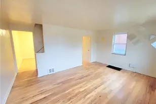 1152 Woodbine St, Pittsburgh, PA 15201 - Photo 8