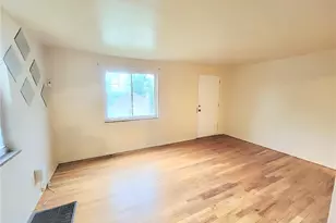 1152 Woodbine St, Pittsburgh, PA 15201 - Photo 8