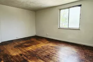 1118 Woodbine St, Pittsburgh, PA 15201 - Photo 12