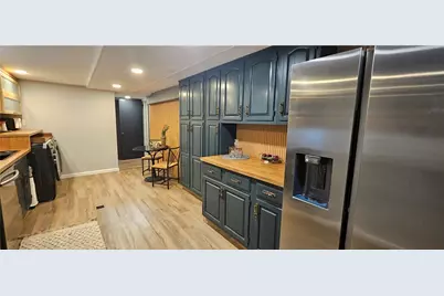 450 Willow Dr, Pittsburgh, PA 15243 - Photo 32