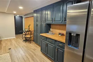 450 Willow Dr, Pittsburgh, PA 15243 - Photo 32