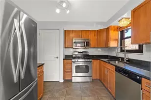 624 Fort Couch Rd, Pittsburgh, PA 15241 - Photo 6