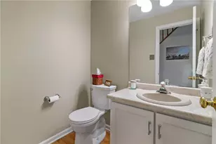 306 Hillcrest Dr, Cranberry Township, PA 16066 - Photo 18