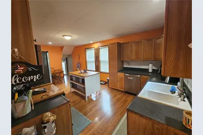 1110 Sunrise Dr, Neshannock Township, PA 16105 - Photo 2