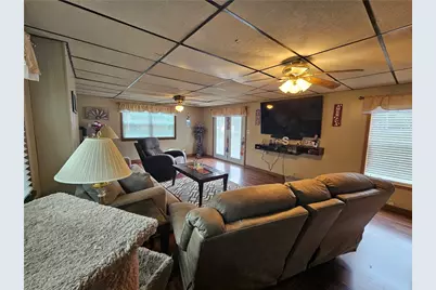 1110 Sunrise Dr, Neshannock Township, PA 16105 - Photo 8