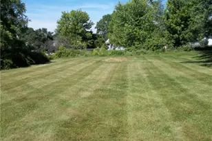 121 Hillcrest Dr, Daugherty Township, PA 15066 - Photo 32