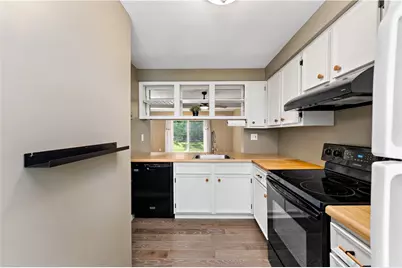 45 Shadow Dr, Pittsburgh, PA 15227 - Photo 12