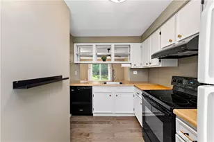 45 Shadow Dr, Pittsburgh, PA 15227 - Photo 12