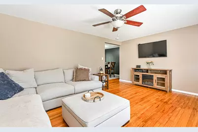 108 Longmount Drive, Ross Twp, PA 15214 - Photo 6