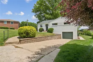 4315 Frank St, Pittsburgh, PA 15227 - Photo 2