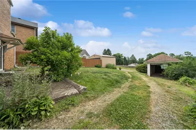 1210 Lincoln Highway, North Versailles, PA 15137 - Photo 24