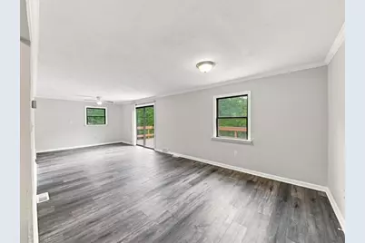 216 Magill Road, Zelienople, PA 16063 - Photo 10