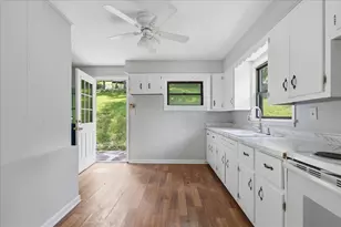 216 Magill Rd, Zelienople, PA 16063 - Photo 10