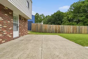 5255 Elmwood Dr, Pittsburgh, PA 15227 - Photo 38