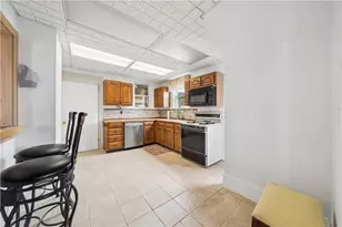 601 Walnut St, Latrobe, PA 15650 - Photo 6