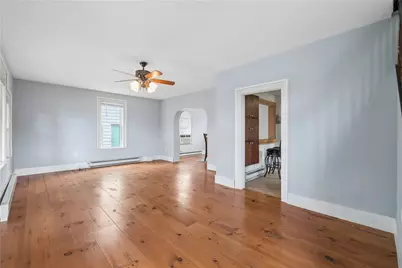 601 Walnut St, Latrobe, PA 15650 - Photo 2