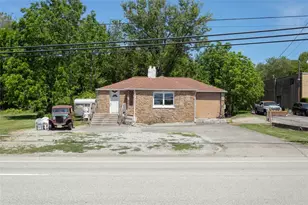 1065 University Dr, Connellsville, PA 15425 - Photo 1