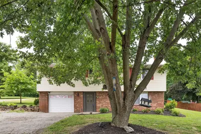 146 Nursery Ln, Jefferson Township, PA 16002 - Photo 4