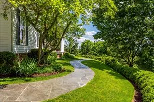 128 Mt Blaine Dr, Peters Township, PA 15317 - Photo 8