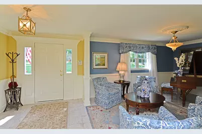 110 Chapel Knoll Drive, Pittsburgh, PA 15238 - Photo 4