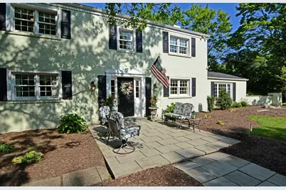 110 Chapel Knoll Drive, Pittsburgh, PA 15238 - Photo 2
