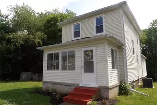 87 N 2nd St, Greenville Boro, PA 16125 - Photo 1