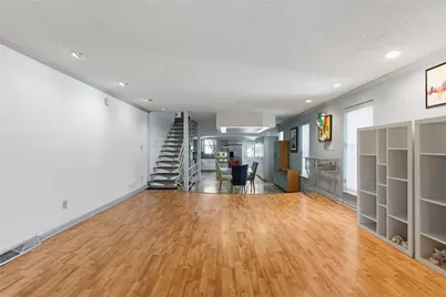 130 Lincoln Ave, Pittsburgh, PA 15218 - Photo 2