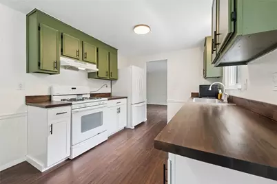 200 Duquesne, Pittsburgh, PA 15068 - Photo 6