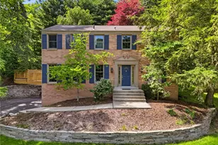 303 Cornwall Dr, Pittsburgh, PA 15238 - Photo 1