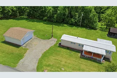 128 Roskovich, Belle Vernon, PA 15012 - Photo 2