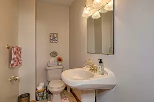 1413 Colony Dr, Hempfield Township, PA 15601 - Photo 24