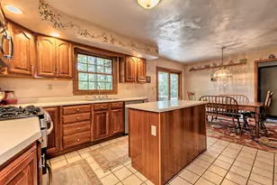 1413 Colony Dr, Hempfield Township, PA 15601 - Photo 32