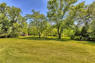 1413 Colony Dr, Hempfield Township, PA 15601 - Photo 14