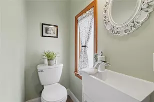 5671 Koeffler Dr, Bethel Park, PA 15236 - Photo 16
