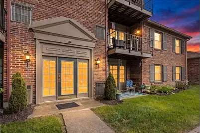 920 Margarite Dr #J, Scott Township, PA 15216 - Photo 22
