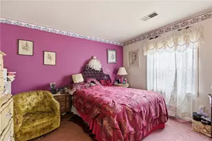 920 Margarite Dr, Scott Township, PA 15216 - Photo 6