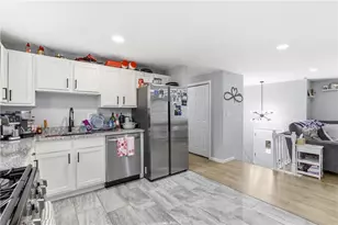 181 Jade Dr, Pittsburgh, PA 15147 - Photo 12