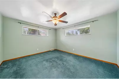1904 Ohio Ave, White Oak, PA 15131 - Photo 14